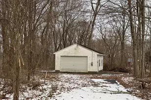 408 Huntington Rd, Scotland, CT 06264 - Photo 4