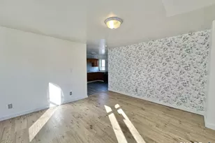 67 6th St, Norwich, CT 06360 - Photo 4