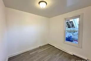 67 6th St, Norwich, CT 06360 - Photo 6