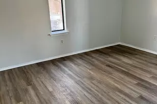 32 Burgundy Hill Ln, Middletown, CT 06457 - Photo 10