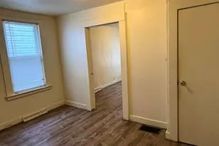 282 Front Ave, West Haven, CT 06516 - Photo 8