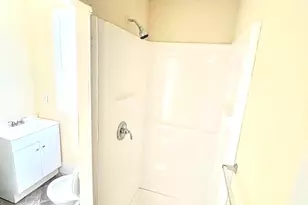 1015 W Main St, Waterbury, CT 06708 - Photo 8