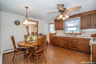 172 Batterson Dr, New Britain, CT 06053 - Photo 12