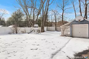 81 Lemay St, West Hartford, CT 06107 - Photo 30