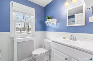 81 Lemay St, West Hartford, CT 06107 - Photo 20