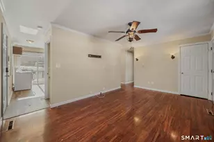 98 Oslo St, Groton, CT 06355 - Photo 8