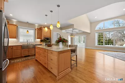 66 Rockledge Drive, West Hartford, CT 06107 - Photo 4