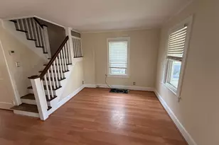 5 Vine St, Milford, CT 06460 - Photo 8