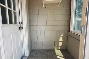 5 Vine St, Milford, CT 06460 - Photo 22