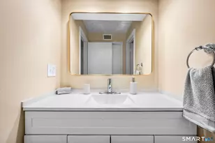 94 Mallard Dr, Farmington, CT 06032 - Photo 14