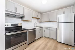 949 Pleasant Valley Rd, South Windsor, CT 06074 - Photo 8