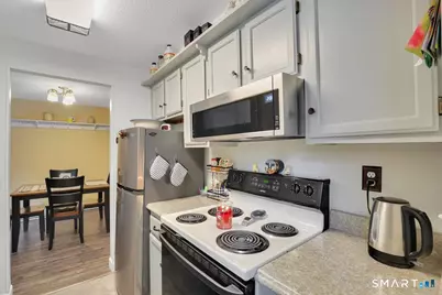655 Talcottville Road #APT 45, Vernon, CT 06066 - Photo 8