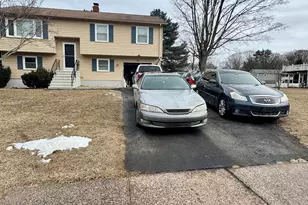 12 Depauw Cir, East Hartford, CT 06108 - Photo 8