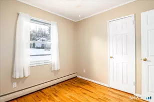 43 Woodmere Dr, Trumbull, CT 06611 - Photo 20