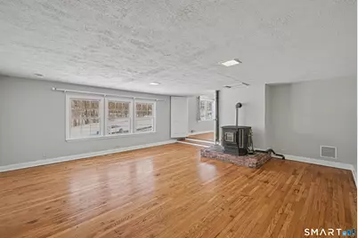 29 Harwood Drive, Danbury, CT 06810 - Photo 18