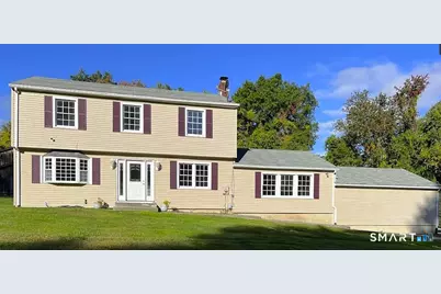 29 Harwood Drive, Danbury, CT 06810 - Photo 2