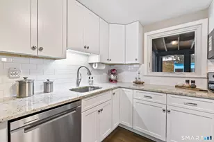 15 Susan Rd, Vernon, CT 06066 - Photo 8