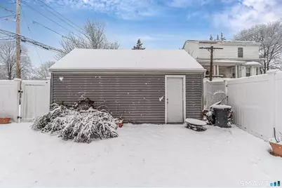 15 Henry Avenue, Stratford, CT 06614 - Photo 30