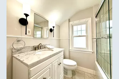 467 Wilson Street, Fairfield, CT 06825 - Photo 16