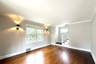 467 Wilson St, Fairfield, CT 06825 - Photo 4