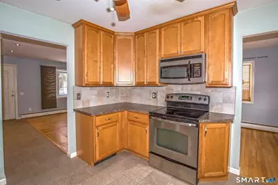 80 Brewster Road, Enfield, CT 06082 - Photo 10