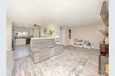 123 Pembroke Court #123, Meriden, CT 06450 - Photo 6