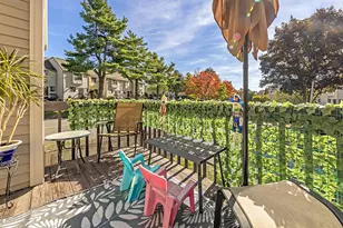 123 Pembroke Ct, Meriden, CT 06450 - Photo 30