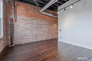 424 Main St, Middletown, CT 06457 - Photo 4