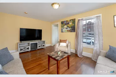 18 Dallas Avenue, Waterbury, CT 06705 - Photo 10