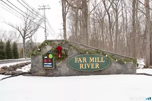 136 Turtle Run Dr, Stratford, CT 06614 - Photo 1