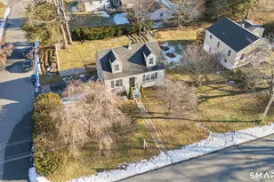 31 Flyers Dr, Norwich, CT 06360 - Photo 6