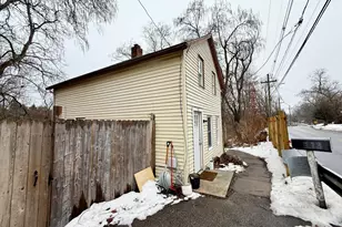 113 Otrobando Ave, Norwich, CT 06360 - Photo 2