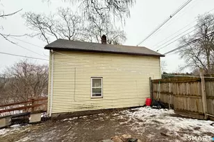 113 Otrobando Ave, Norwich, CT 06360 - Photo 6