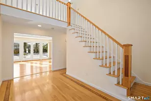 59 Emerald Ln, Stamford, CT 06905 - Photo 4