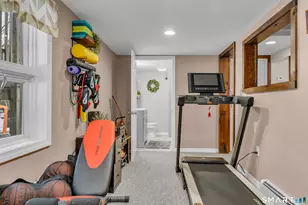 21 Oakridge Dr, Ledyard, CT 06335 - Photo 30