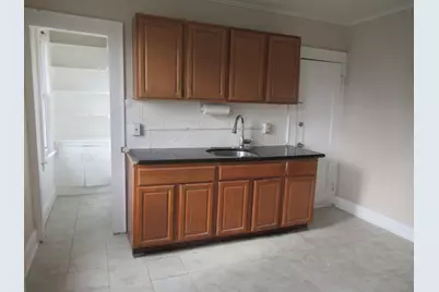 203 Wayne Street, Bridgeport, CT 06606 - Photo 16