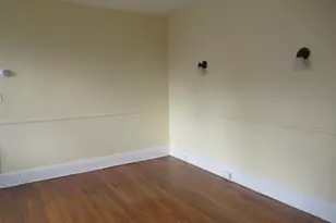 203 Wayne St, Bridgeport, CT 06606 - Photo 26