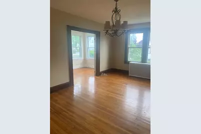 203 Wayne Street, Bridgeport, CT 06606 - Photo 6