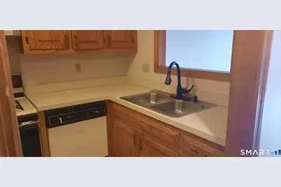 366 Ash Street #APT 12, Windham, CT 06226 - Photo 14