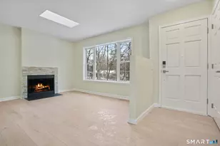 26 Edgewood Rd, Oxford, CT 06478 - Photo 2