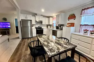 40 Matthews St, Bristol, CT 06010 - Photo 4