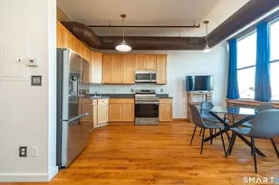 325 Lafayette St, Bridgeport, CT 06604 - Photo 4