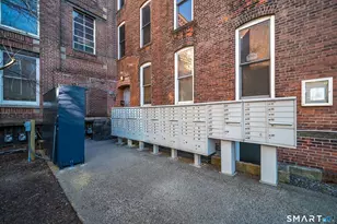 325 Lafayette St, Bridgeport, CT 06604 - Photo 18