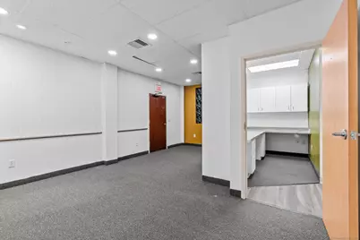 19 Woodland Street #14, Hartford, CT 06111 - Photo 8