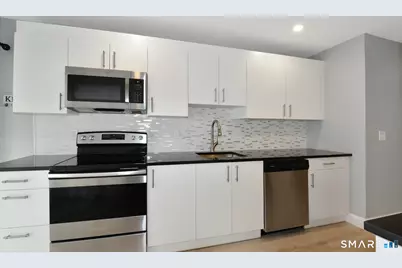 28 Mill Hill Road #28, Fairfield, CT 06890 - Photo 6