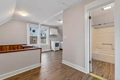 110 Hobart Street #3, New Haven, CT 06511 - Photo 6