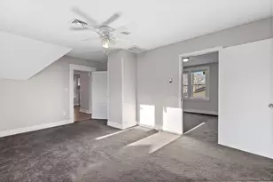 110 Hobart St, New Haven, CT 06511 - Photo 2