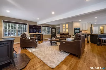 25 Lord Davis Lane, Avon, CT 06001 - Photo 10