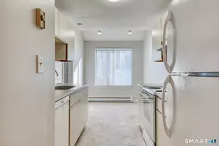 35 Riveredge Dr, Winchester, CT 06098 - Photo 10