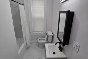 80 Dickerman St, New Haven, CT 06511 - Photo 12